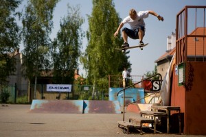 480211_654703914545520_1930798543_n